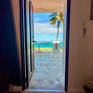  Apartment Modern Oceanfront